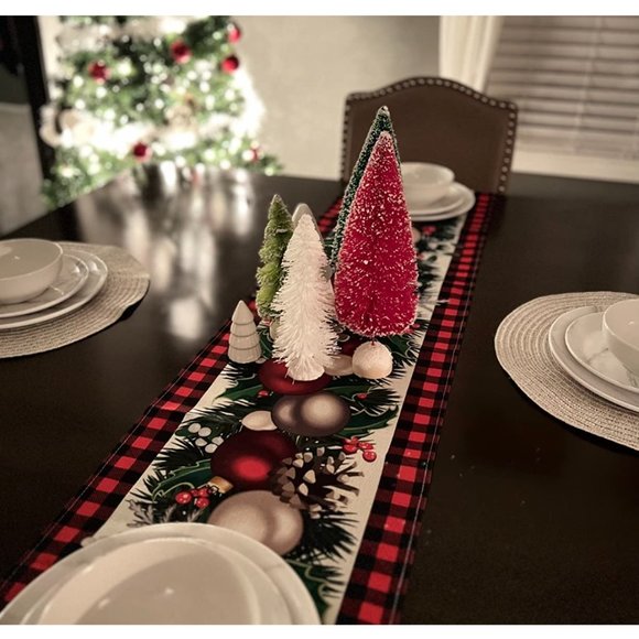Christmas Table Runner Red Plaid Decorative Cloth Holiday Decor Xmas Decoration - Picture 3 of 4